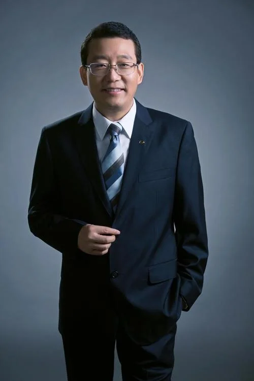 持仓一亿套牢30%：当车企股东大会变成“诉苦大会”，谁在为旧时代买单