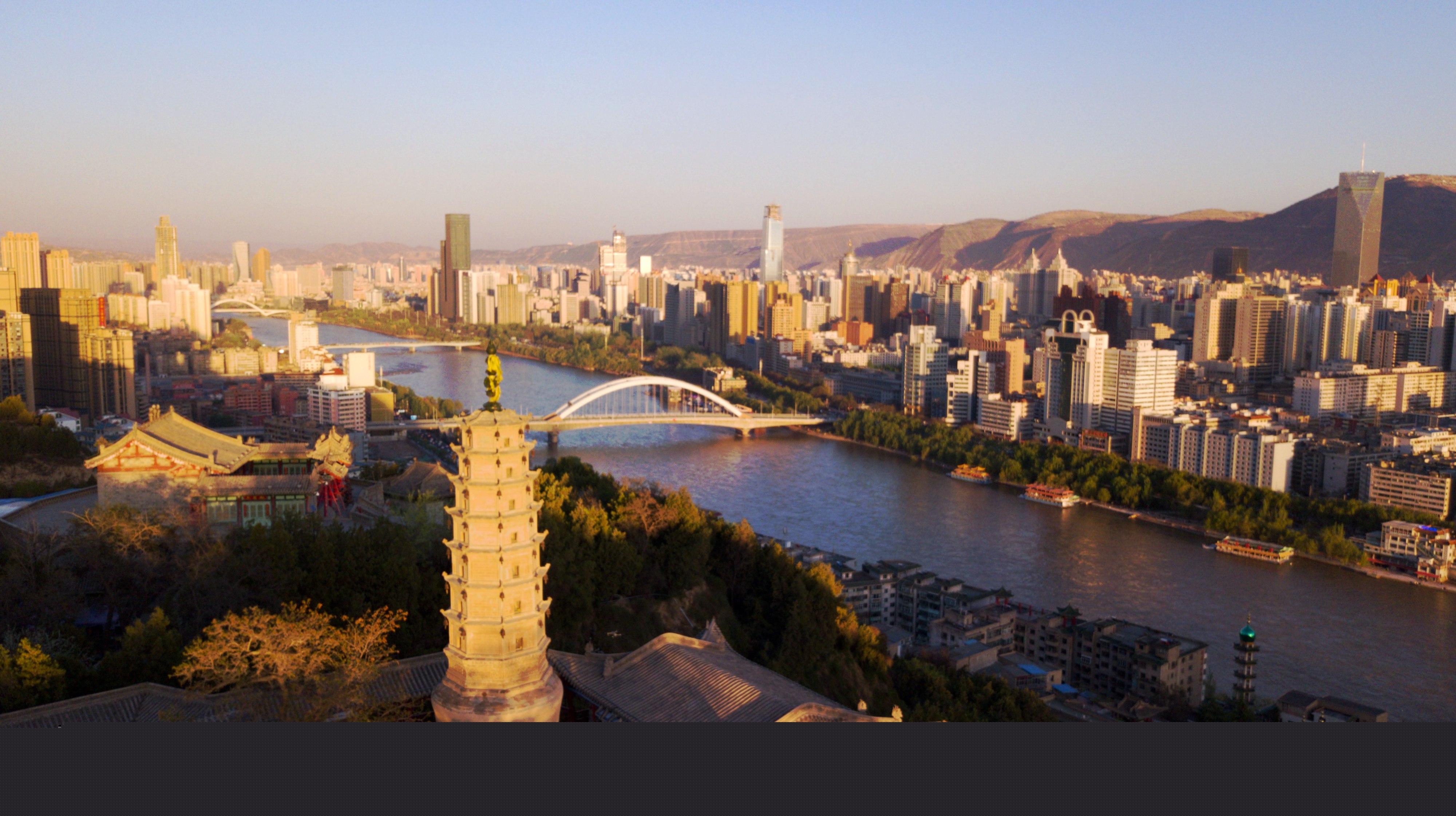 配图1